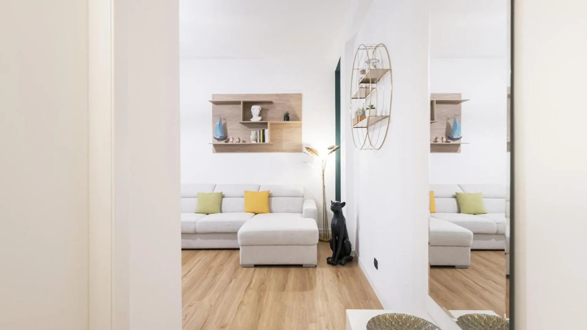 Appartement Easylife - Living Raffinato Con Vista In Solari à Milan